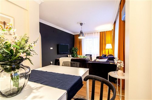 Photo 20 - Central and Convenient Flat in Sisli