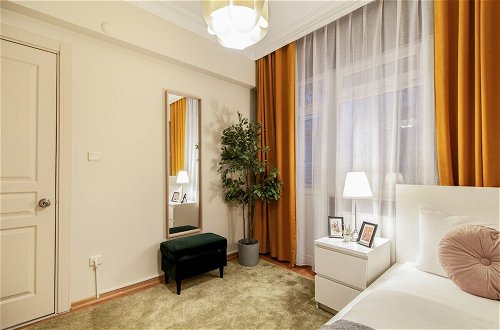 Photo 16 - Central and Convenient Flat in Sisli