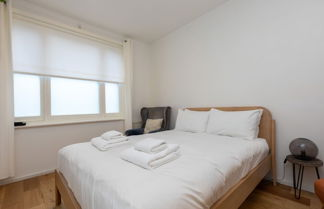 Photo 2 - Stylish and Modern 1 Bedroom Flat in Whitechapel