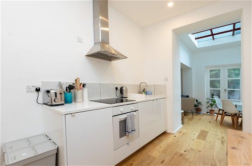 Foto 14 - Stylish and Modern 1 Bedroom Flat in Whitechapel