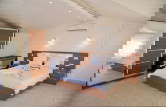 Photo 2 - Asfiya Villas