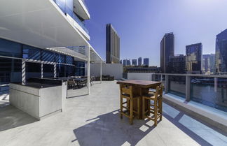 Foto 1 - Stunning 3-floor Villa w Kids Room Rooftop Terrace Over Dubai Marina