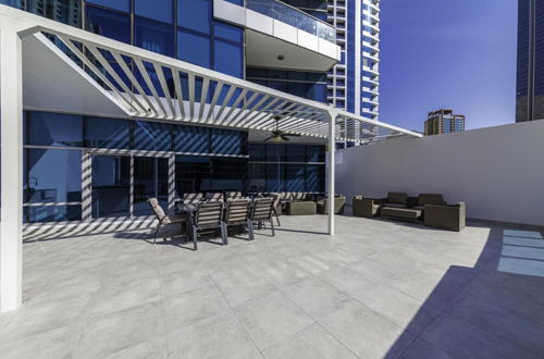 Foto 10 - Stunning 3-floor Villa w Kids Room Rooftop Terrace Over Dubai Marina