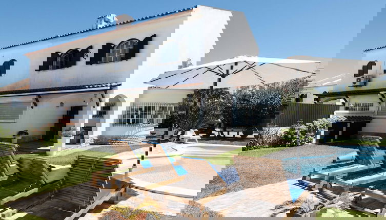 Foto 1 - Sesimbra Stylish Villa by Homing