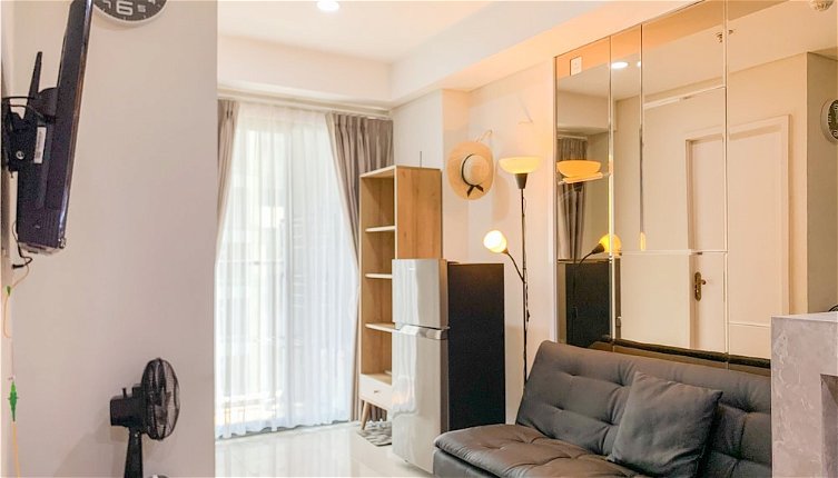 Photo 1 - Comfort And Enjoy Living 2Br At Daan Mogot City Apartment