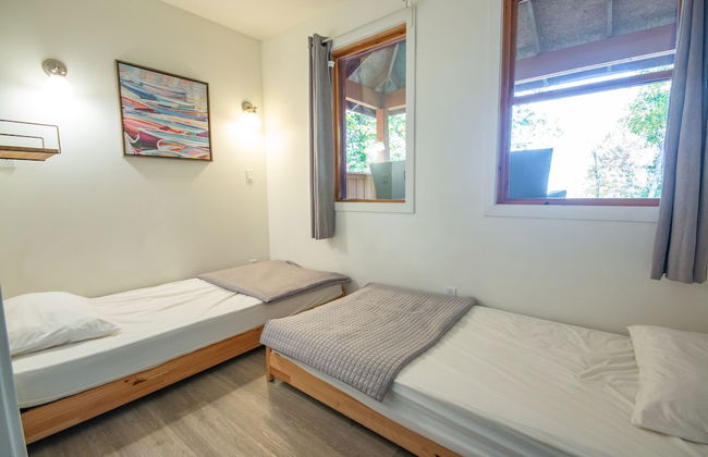 Lakepoint Cottage Resort - Photo 35