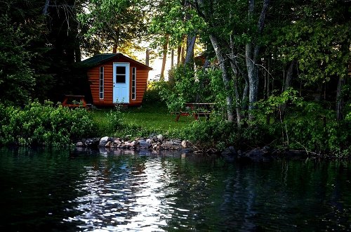 Photo 7 - Lakepoint Cottage Resort