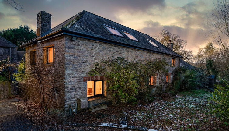 Photo 1 - The Old Coach House - Converted Barn With Private Garden Parking and Fireplace