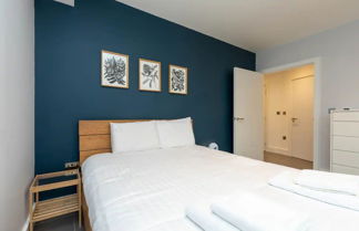 Photo 3 - Modern Family Friendly 2 Bedroom Flat in Hackney Wick