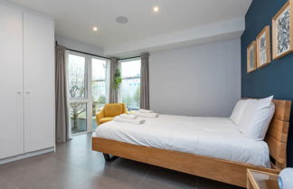 Photo 1 - Modern Family Friendly 2 Bedroom Flat in Hackney Wick