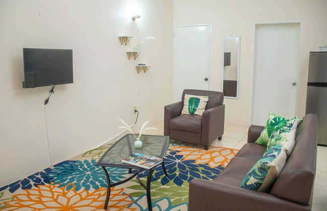 Lovely 2 Bedroom Apt 4 Warm, Cosy, Comfortable - Foto 14