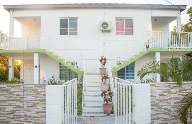 Lovely 2 Bedroom Apt 4 Warm, Cosy, Comfortable - Foto 17