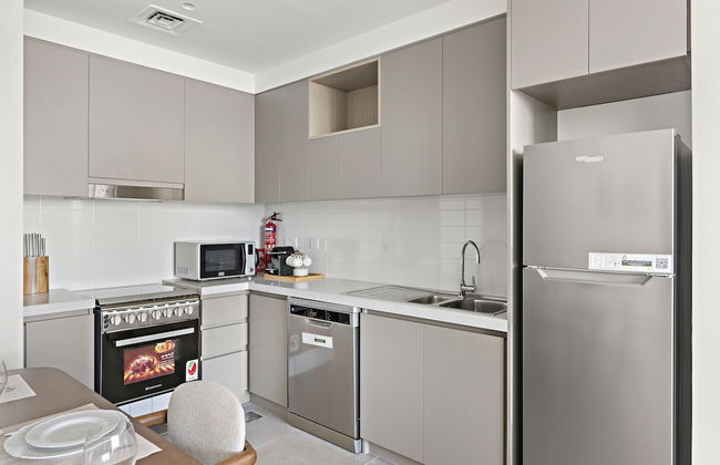 WelHome - Stylish Condo With Cityscape View in Creek Harbour - Foto 16