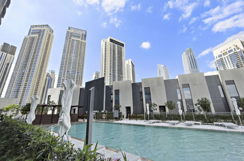 Photo 24 - WelHome - Stylish Condo With Cityscape View in Creek Harbour