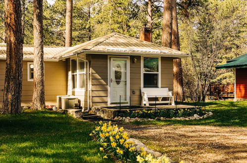 Photo 25 - Serene Creek Side Cottage Retreat