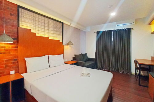 Photo 1 - Fancy And Comfortable Studio At Mataram City Apartment