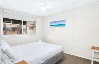 Photo 1 - Bright 2 Bedroom Apartment in Burleigh Beach