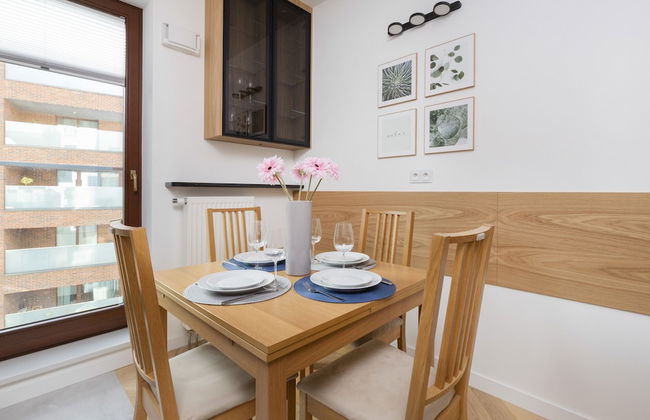One Bedroom Apartment Okrzei by Renters - Photo 6