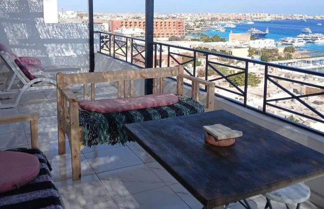 3-bed Apartment With Sea View Sleeps 6 - Photo 15