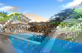 Foto 1 - Waterfalls - 6 bed Peaceful and Secure Luxury