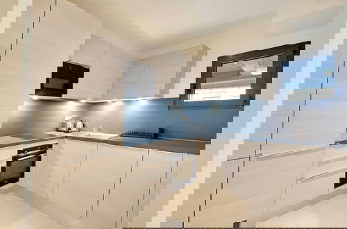 Foto 8 - Sleek & Refined Apartment - Levallois-perret