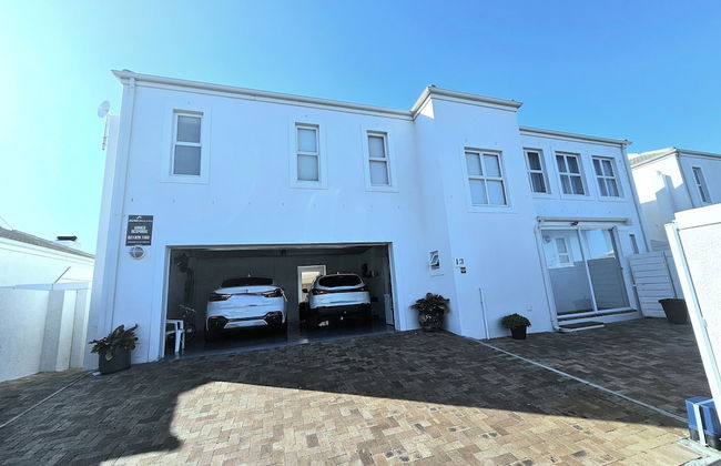 Portmarnock House - Photo 1