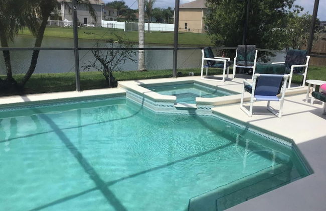 5 bed Private Lakeside Villa and South Facing Pool - Foto 1