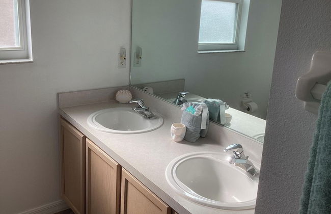 5 bed Private Lakeside Villa and South Facing Pool - Foto 9