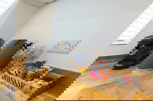 Photo 12 - Host Stay Downland Studio