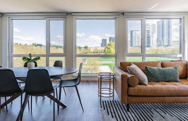 Sophari's Apartments in Bellevue - Photo 39