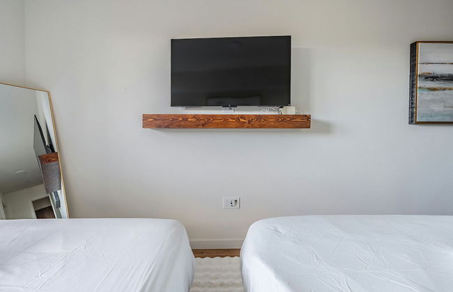 Sophari's Apartments in Bellevue - Photo 27