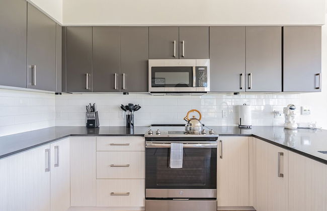 Sophari's Apartments in Bellevue - Photo 57