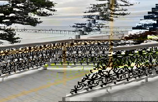 Photo 2 - Seafield Tower Glenelg Apartment no 4