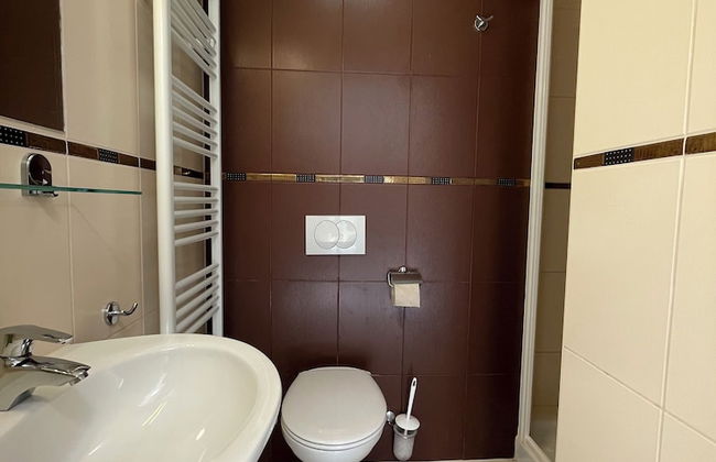 Premium levant 211 Marina Apartment - Photo 12