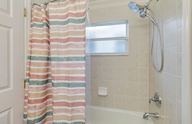 Amazing Vacation Home With Private Pool at Highland Reserve! - Foto 25