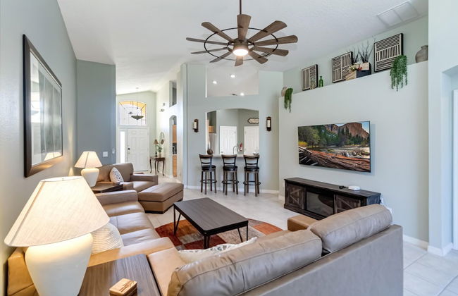 Amazing Vacation Home With Private Pool at Highland Reserve! - Foto 14