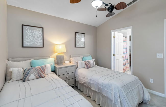 Amazing Vacation Home With Private Pool at Highland Reserve! - Foto 29