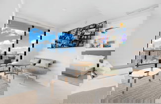 Photo 1 - Luxury Downtown Miami Condo