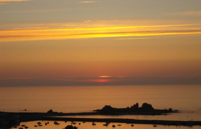 Port-blanc Beach Cottage in Plougasnou - Foto 33