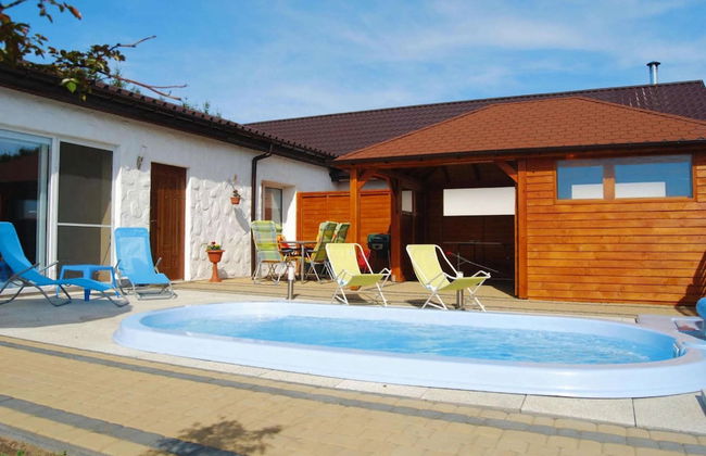 Holiday Home in Sieciemin Near Baltic Coast - Foto 1