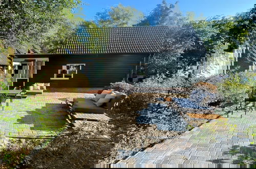 Foto 1 - Holiday Home in Schoonloo With Balcony/terrace