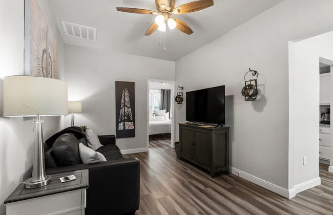 Charming 1BR Sanctuary w/ FREE Parking - Foto 10