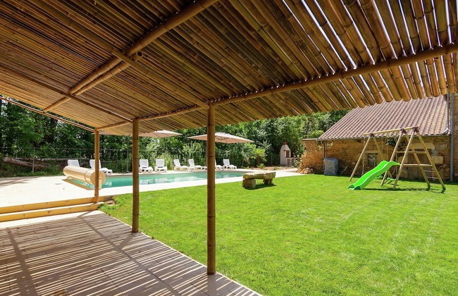 Spacious Farmhouse With Private Heated Pool in a Rustic Garden - Photo 55
