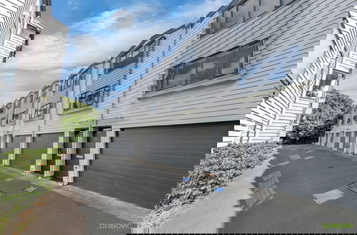 Photo 18 - Parnell Gem w/ Balcony & Parking Near Arena