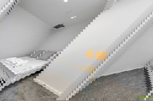Photo 6 - Parnell Gem w/ Balcony & Parking Near Arena