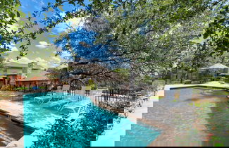 Foto 1 - Exceptional Lake Travis Estate w Pool