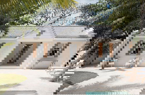Photo 16 - Beachfront Bliss: Luxury Dunmore Town Home With Pool