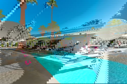 Foto 47 - Retro Chic Oasis Saltwater Pool Spa Mnt Views