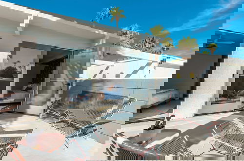 Foto 26 - Retro Chic Oasis Saltwater Pool Spa Mnt Views