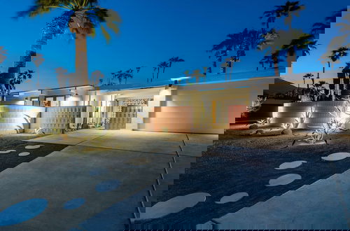 Foto 10 - Retro Chic Oasis Saltwater Pool Spa Mnt Views